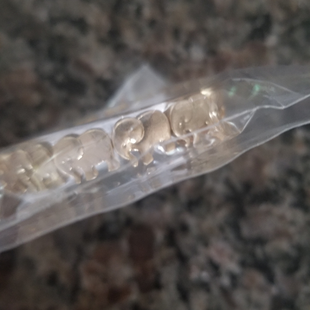 NWT Tell Your Tale Elephant Bracelet